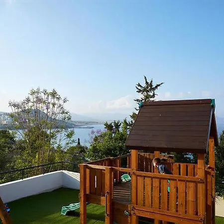 Hotel Lindos Mare 5*